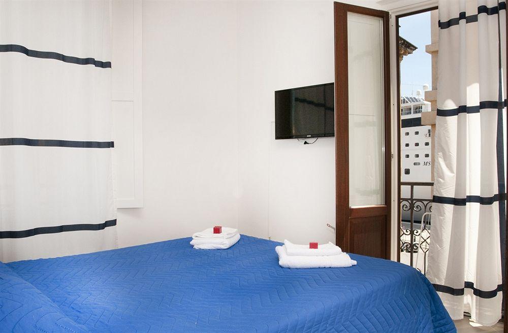 Marina Bay Villa Trapani Exteriör bild