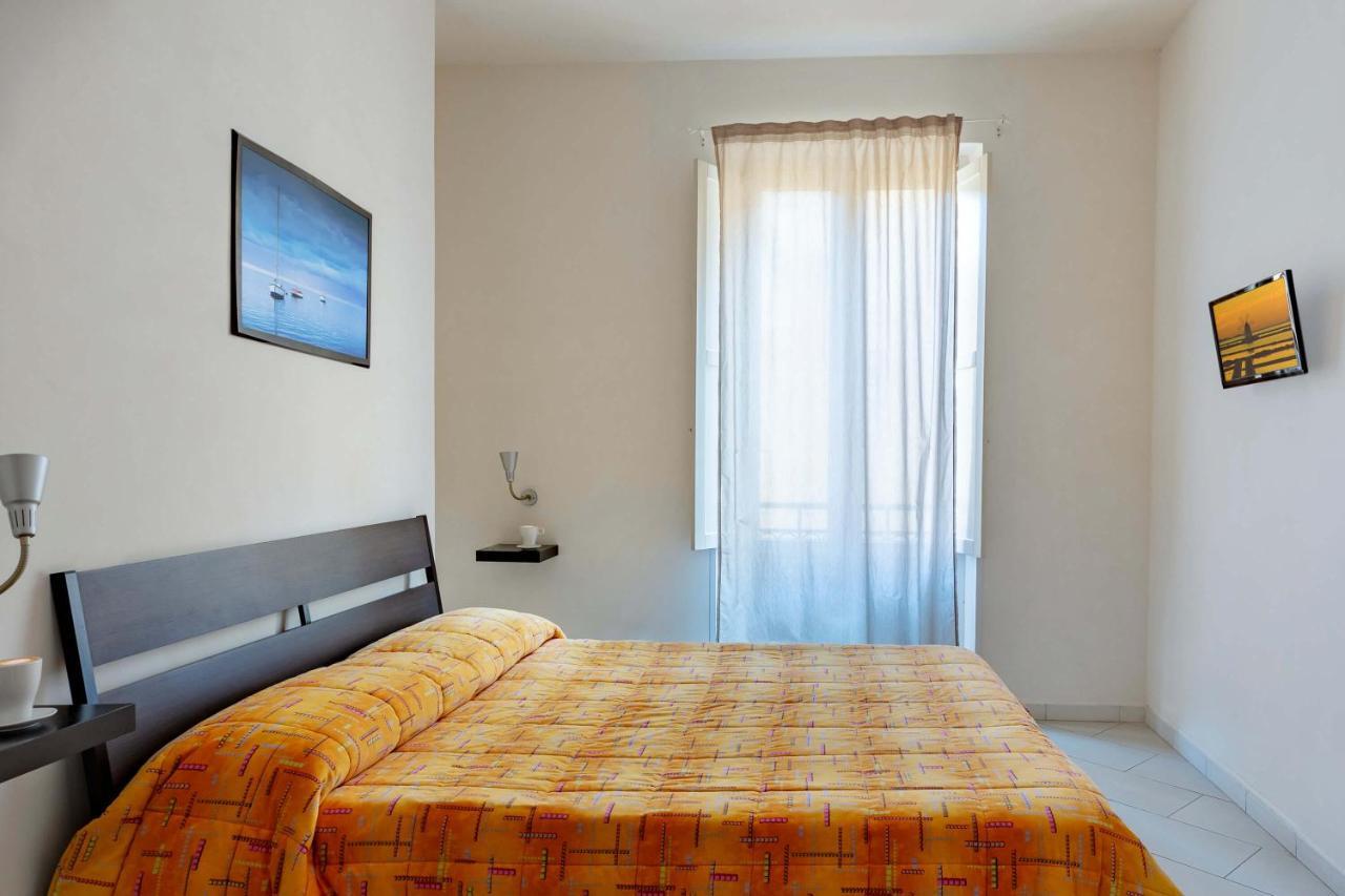 Marina Bay Villa Trapani Exteriör bild